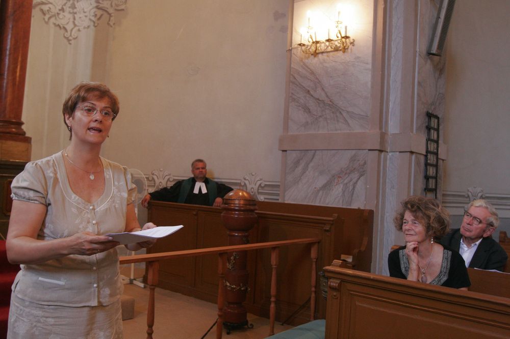 oskutatasikonf.jpg