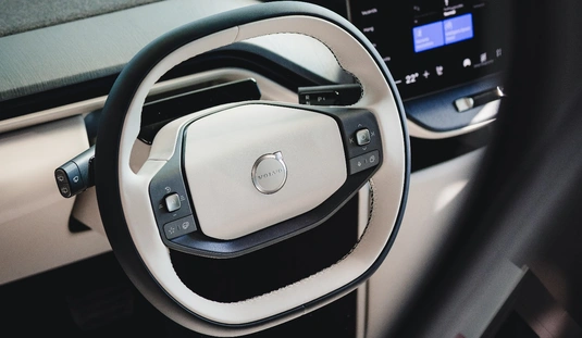 Volvo EX60
