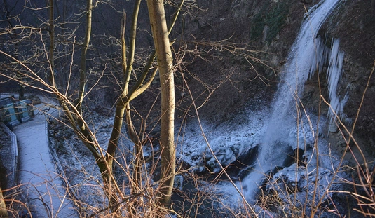 Lillafüredi séta vízeséssel 