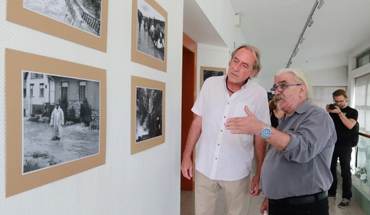 A Szinva két arca c. kiállítás megnyitója: Ádám János és Barna Laczy természetfotó kiállítása 