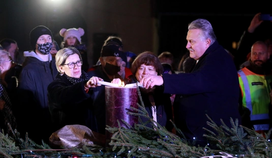 Adventi gyertyagyújtás 