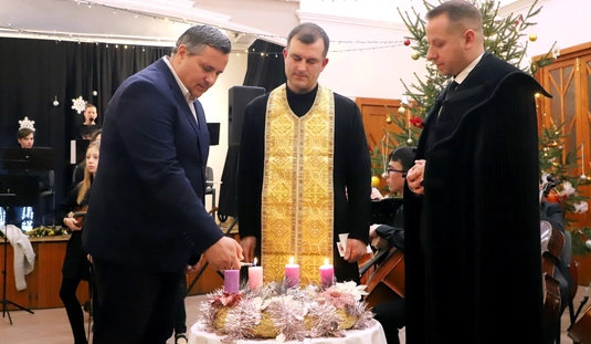 Adventi gyertyagyújtás Görömbölyön 