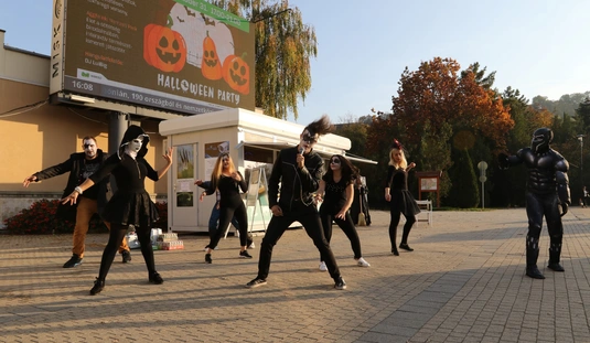 Halloween flashmob 