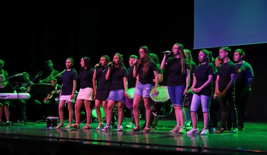 Nyitott Ajtó Baptista Központ - gálaműsor 