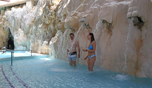 Újranyitott a Barlangfürdő 