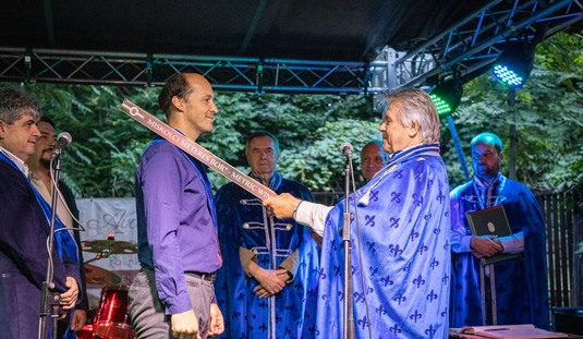 Borlovagok avatása az Avasi Celláriumban  