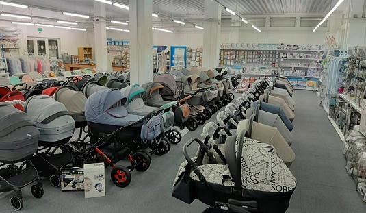 Az új Tégel Babaáruház 