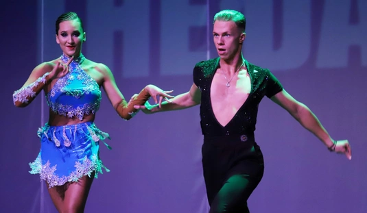 Karácsonyi Versenytánc Gála 