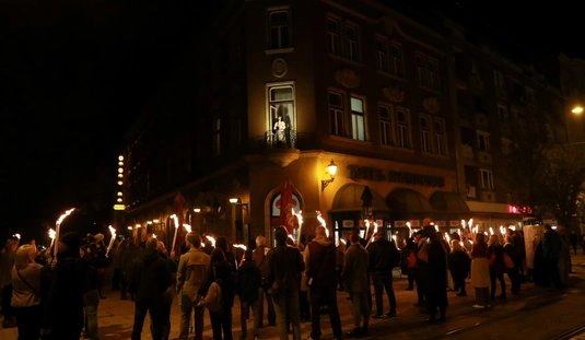 Dérynére emlékeztek 