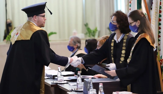 Diplomaátadó a Miskolci Egyetemen 