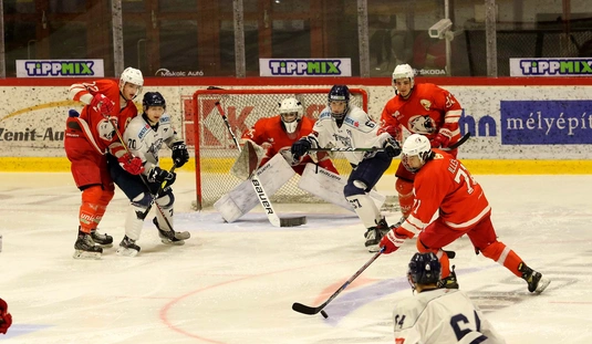 DVTK Jegesmedvék - Ifj. Ocskay Gábor JA  