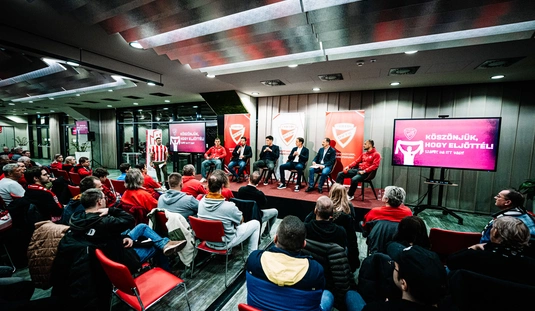 Szurkolói ankét a DVTK Stadionban 