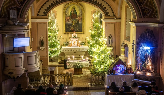 Éjféli szentmise Felsőhámorban 