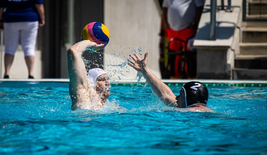 EUSA Európai Egyetemek Bajnoksága : Tollaslabda csapatdöntők, vízilabda csoportmérkőzések 