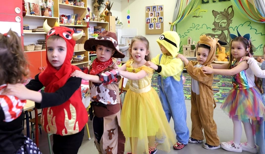 Ovi farsang Komlóstetőn 