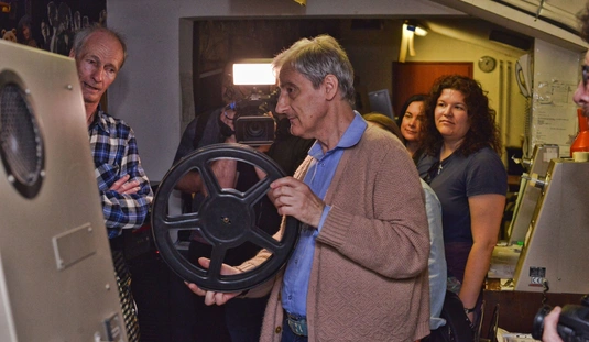 Gépházlátogatás a Művészetek Házában 