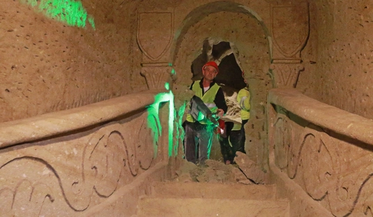 Grál pince egybenyitás 