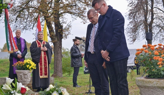 Halottak napi megemlékezés, I. világháborús katonatemető 