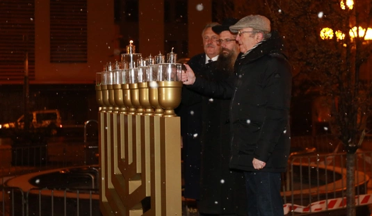 Hanukai gyertyagyújtás Miskolcon 
