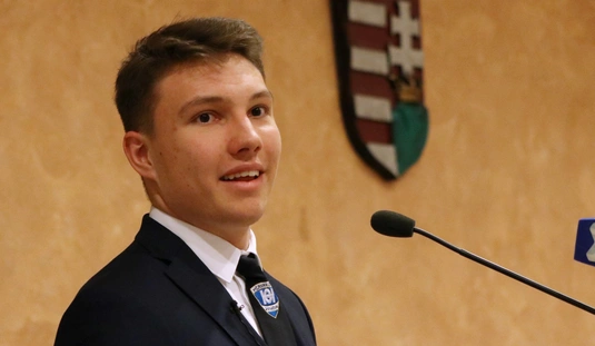 Szónokverseny a városházán 