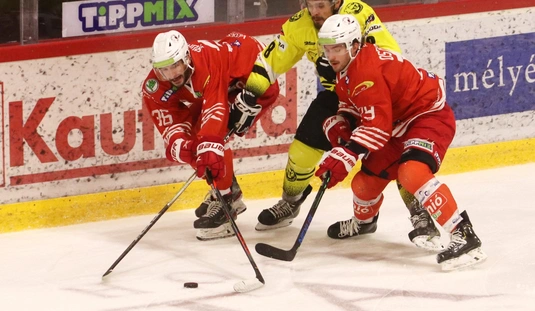 DVTK Jegesmedvék -  HC07 Detva 