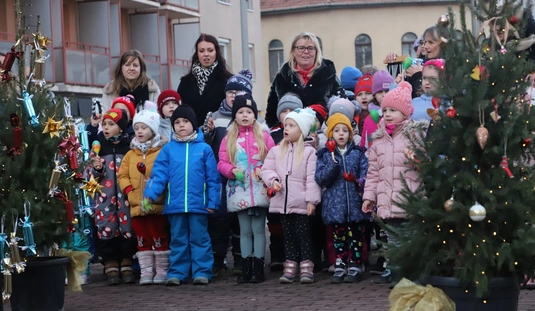 Karácsonyi vásár a Vörösmarty Mihály téren 