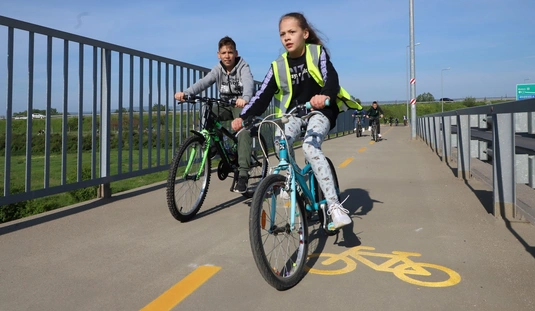Átadták a Miskolc - Felsőzsolca kerékpárutat 