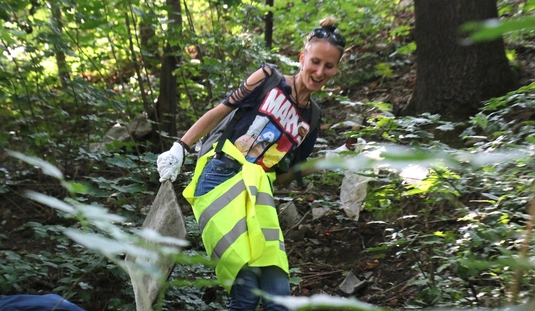 Avasi szemétszedés 