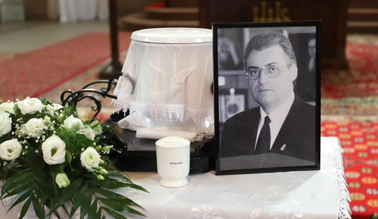 Végső búcsút vettek Kobold Tamástól 