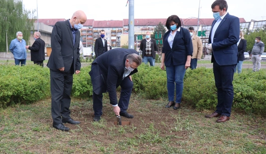 Kohász emlékmű alapkőletétel 
