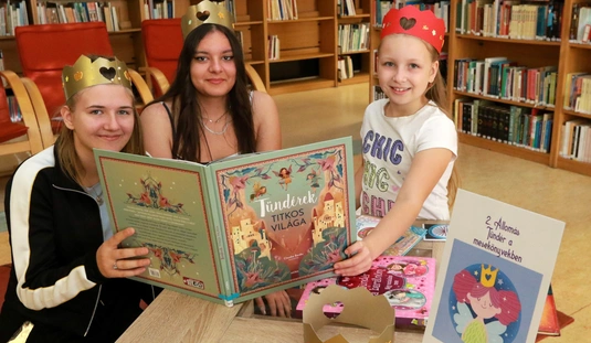 Könyves Vasárnap a megyei könyvtárban 