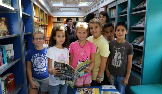 Könyvtárbusz - ünnepélyes átadás 