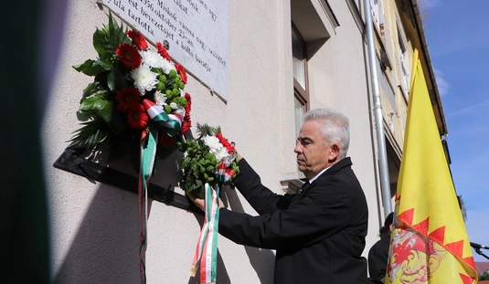 Koszorúzás és megemlékezés október 23-án II. 