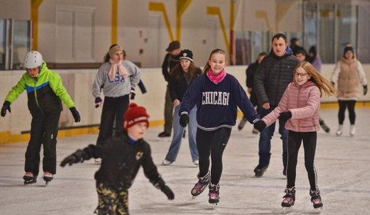 Közönségkorcsolya 