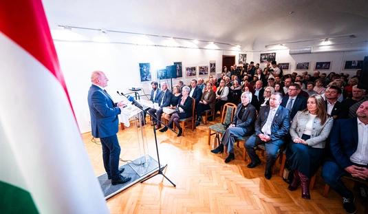 „Magyarország meg tudja csinálni – Nemzeti Konzultáció” Fórum dr. Simicskó Istvánnal 