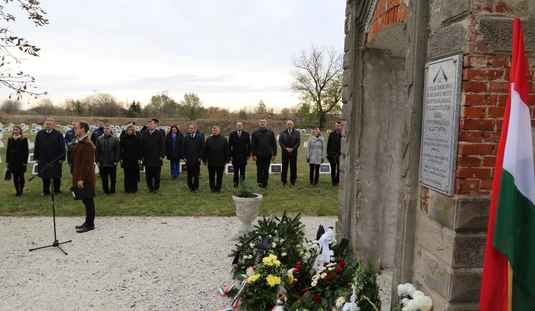 Megemlékezés az I. világháborús katonatemetőben 