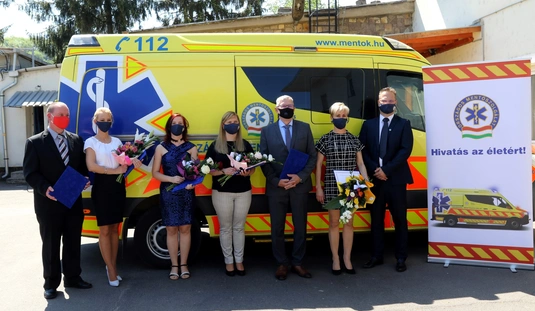 Elismerések a Mentők napján 