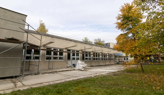 A miskolci Dózsa György úti Tagóvoda felújítása újabb szakaszához érkezett 