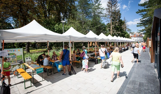 Helyi termelői vásár és hagyományőrző nap Miskolctapolcán 