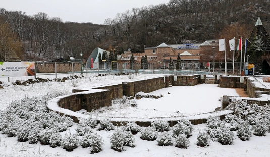 Miskolctapolcai tél 