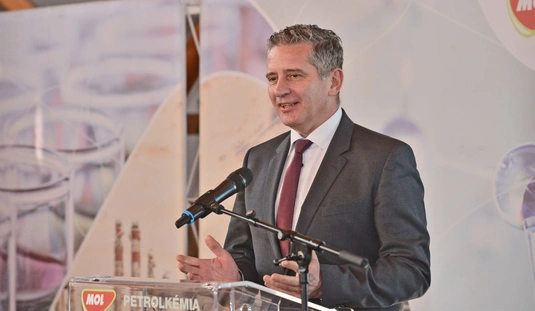 MOL Petrolkémia Duális tanévnyitó 