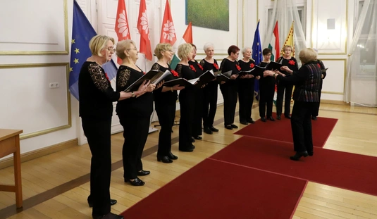 Az MSZP megyei szervezetének karácsonyi ünnepsége a városházán 