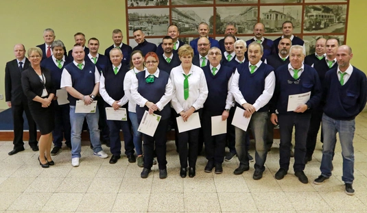 A balesetmentesen közlekedő járművezetőket díjazta az MVK 