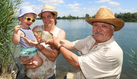 Nemzetiségi találkozó és horgászverseny a Csorba tavo 