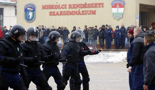 rendeszeti_szakgimnazium 