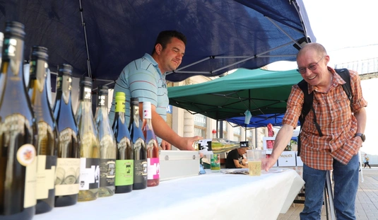 Öko gasztro est az Erzsébet téren 