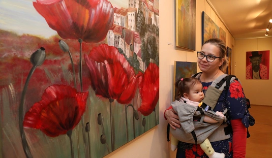  Orbán Orsolya autodidakta festőművész „KépSzeleteim” című kiállításának megnyitója 