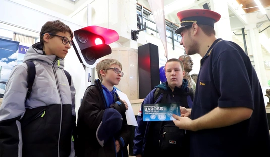 Pályaválasztási kiállítás az egyetemen 