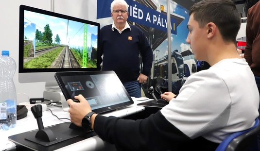 Mi a Pálya? - műszaki pályaválasztó fesztivál az egyetemen 