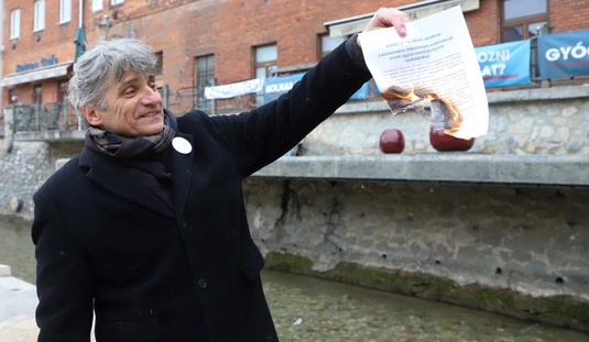 Rendhagyó társadalomismeret óra a Szinva teraszon 